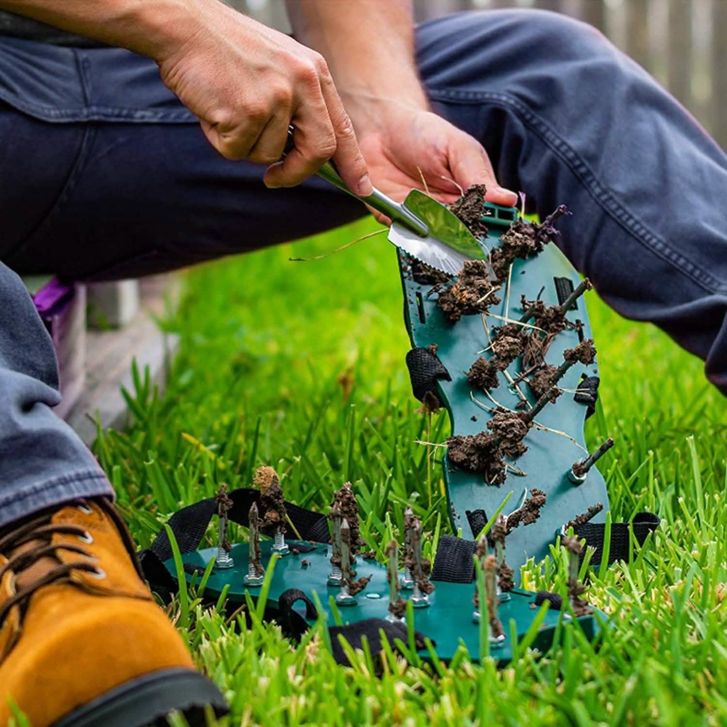 Earthwise Step-In™ Lawn Aerator Sandals