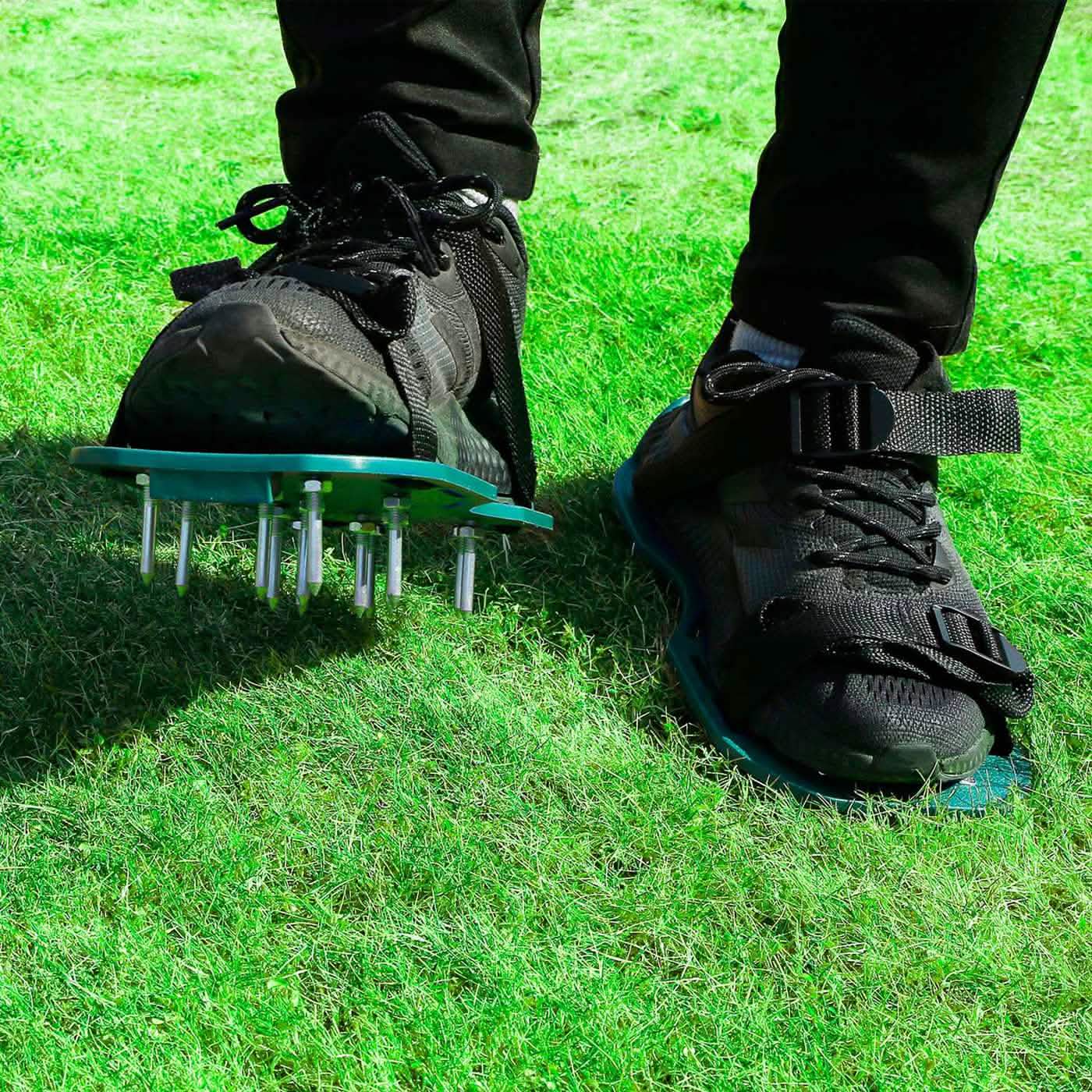 Earthwise Step-In™ Lawn Aerator Sandals